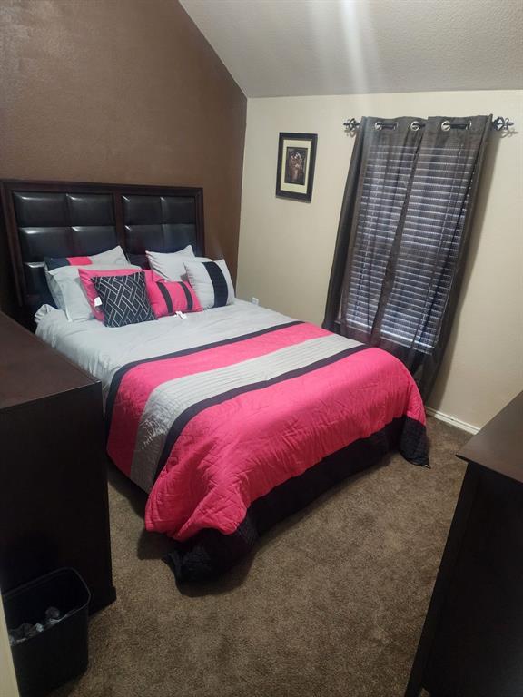 Ivy Glen - Residential