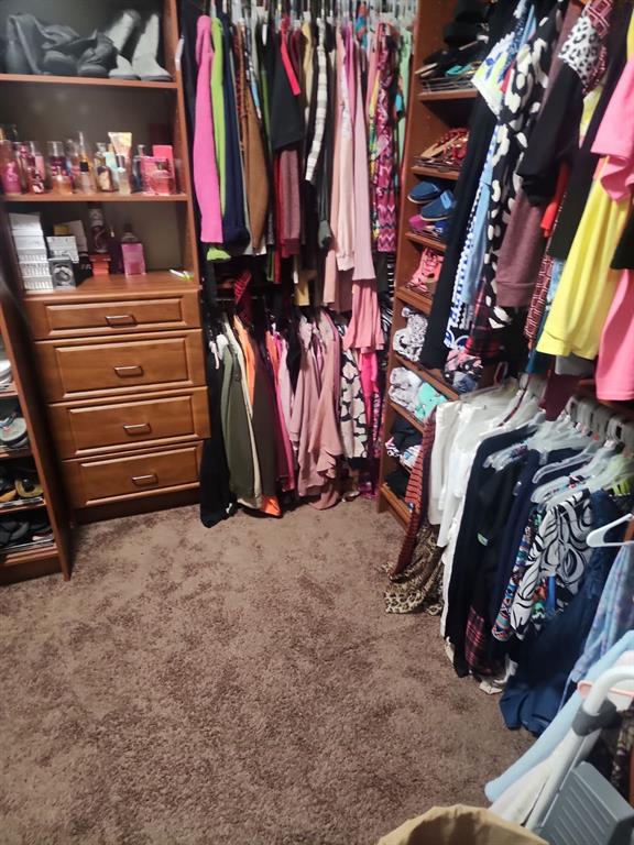 Ivy Glen - Residential