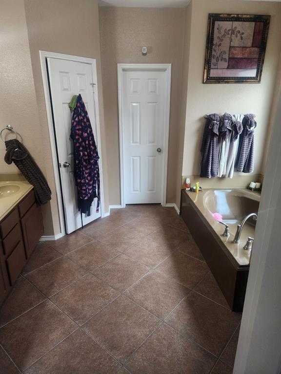 Ivy Glen - Residential