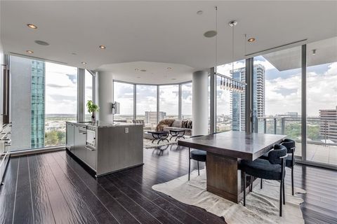 2900 Mckinnon Street 1204 Dallas TX 75201