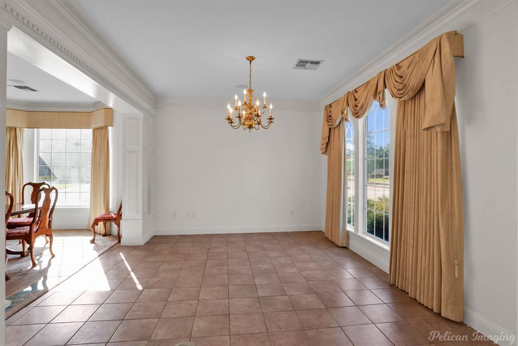 527 Canterbury Lane