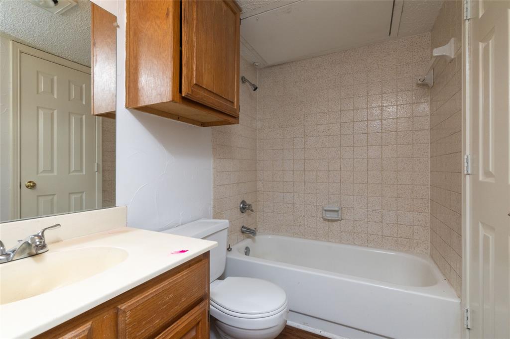 Willow Brook Condo - Residential