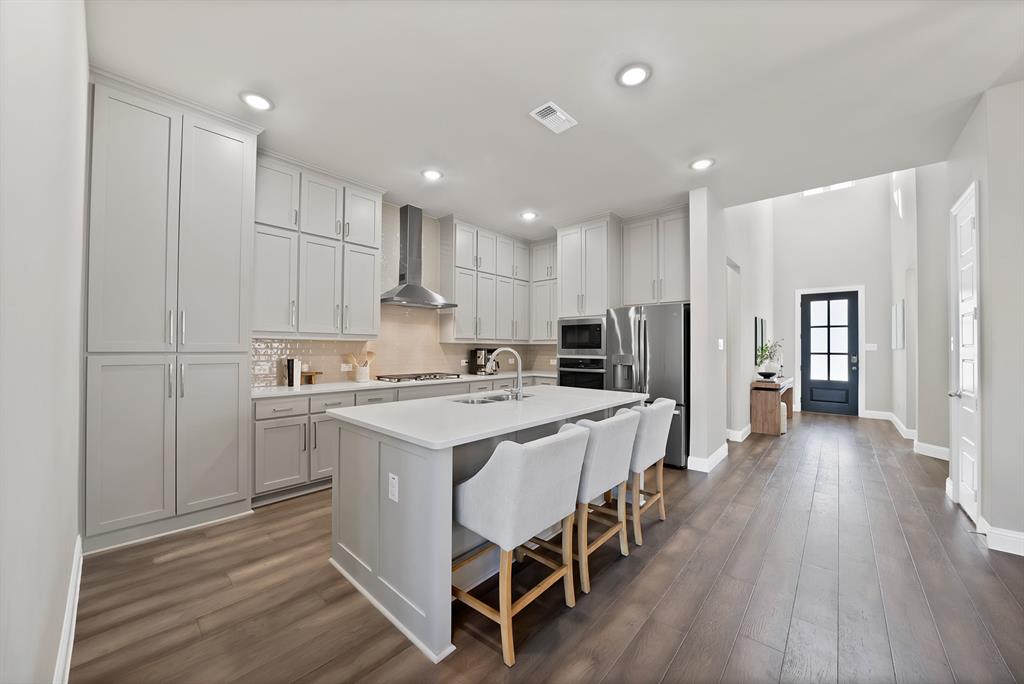1837 Averi Lane