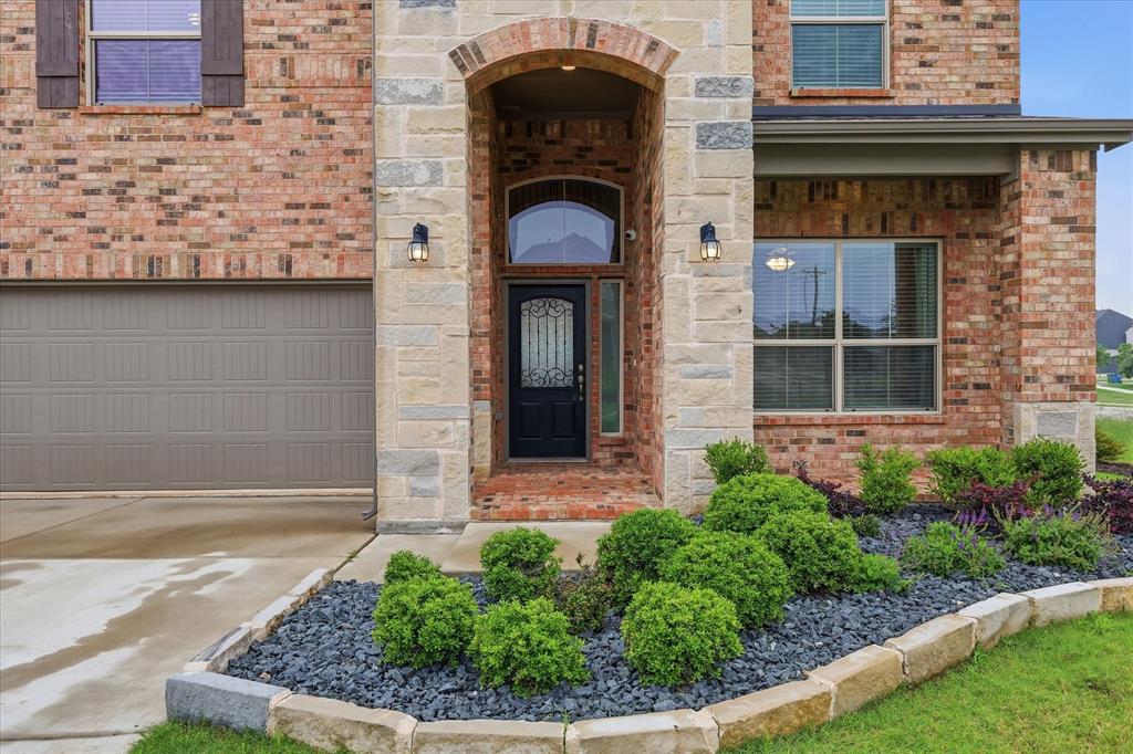 1617 Longspur Drive