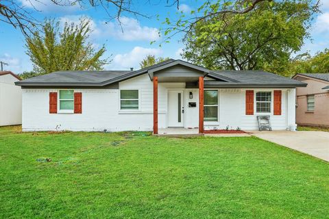 A home in Duncanville