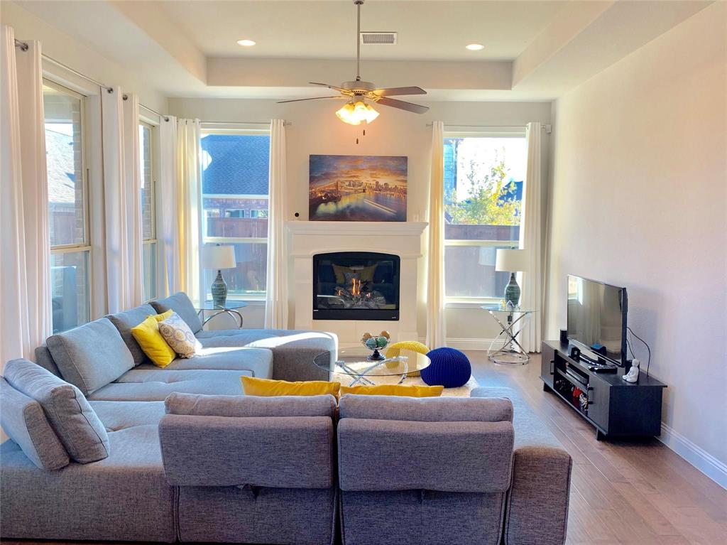 Vineyards Ph I, The - Residential Lease