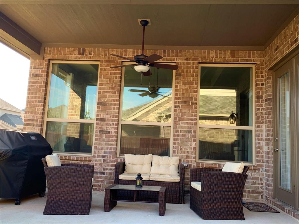 Vineyards Ph I, The - Residential Lease