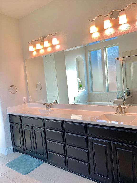 Vineyards Ph I, The - Residential Lease