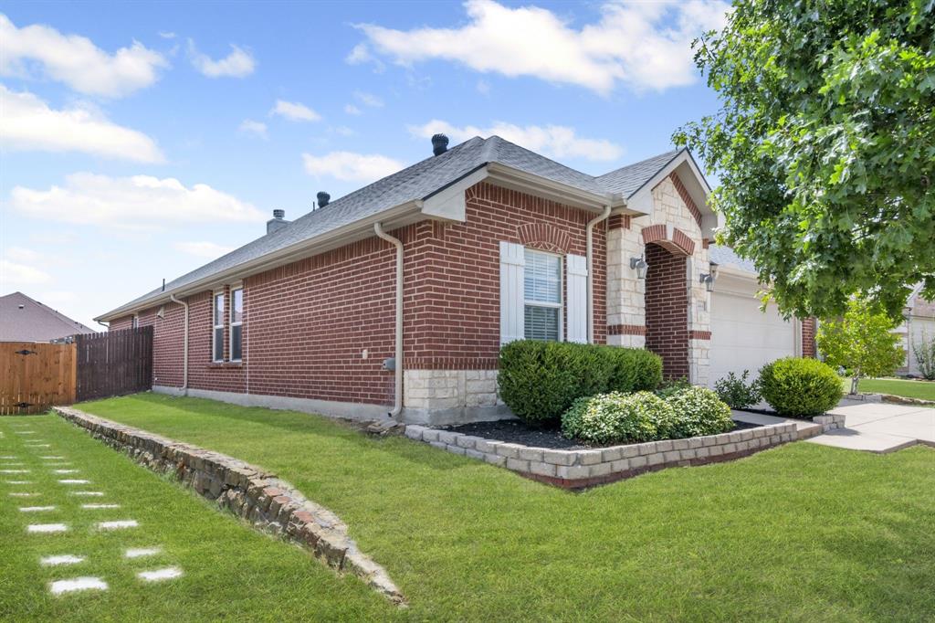 2444 Horseback Trail