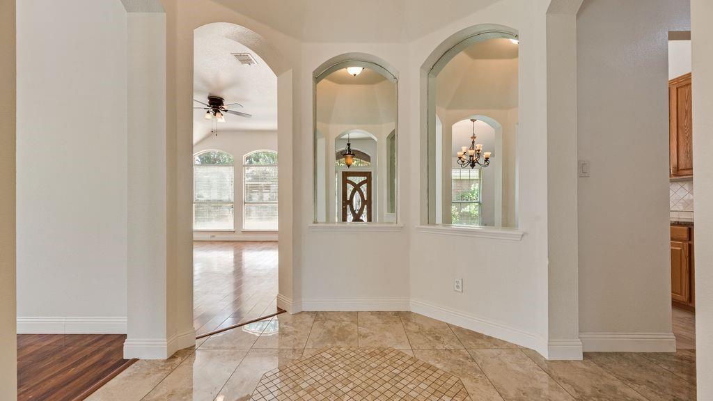 2311 Forest Park Circle