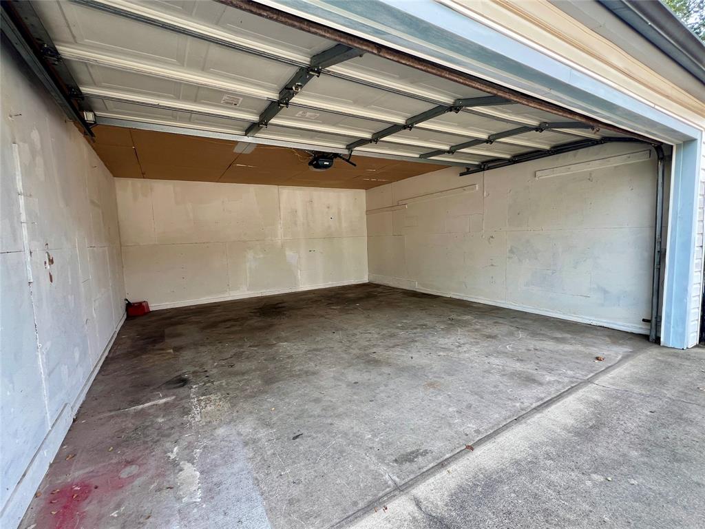 Penn Place 3 - Residential Lease