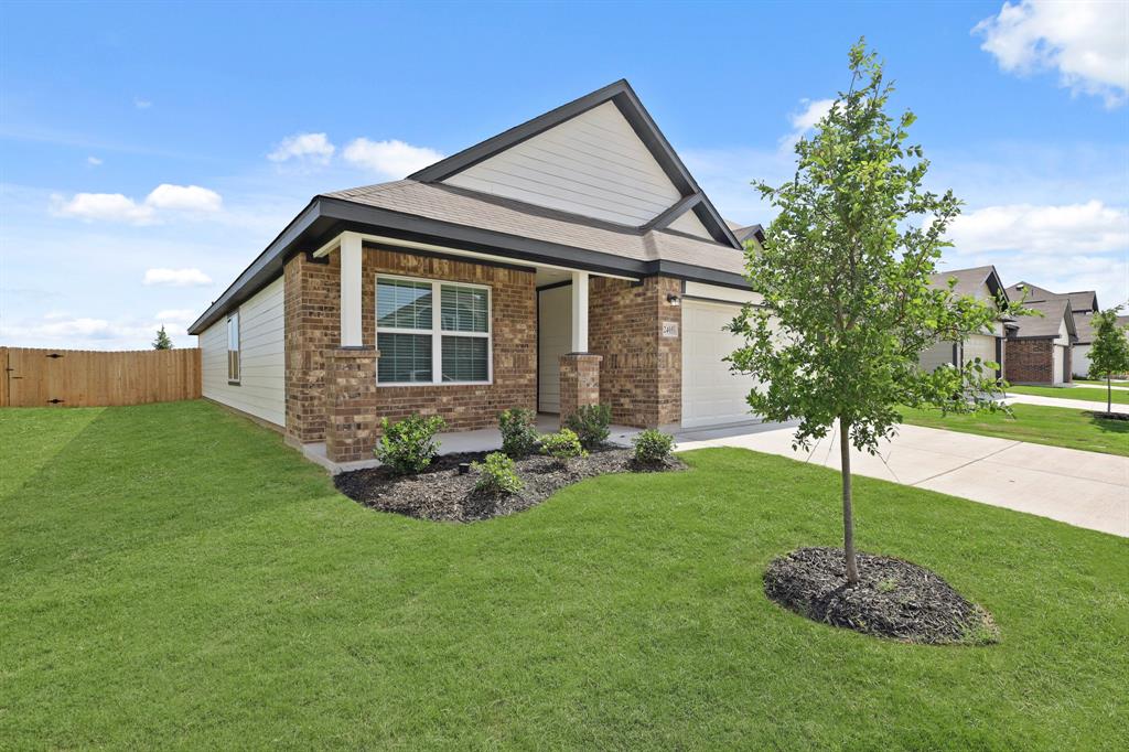 2405 Texas Ash Way