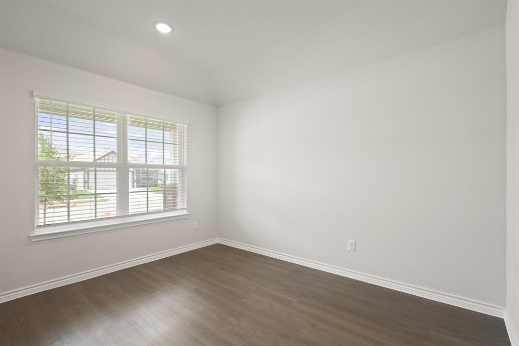 2405 Texas Ash Way