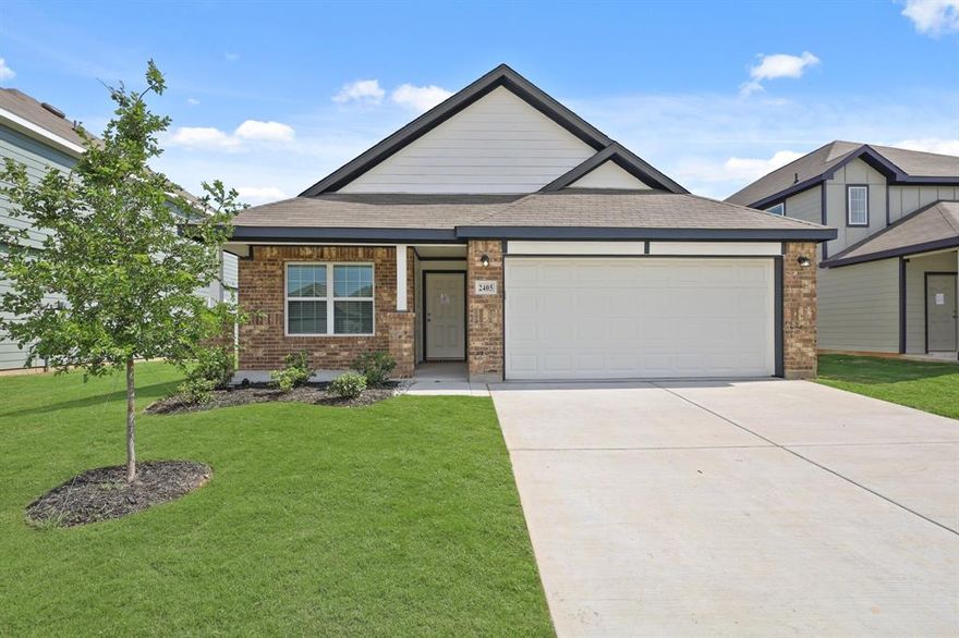 Love where you live in Sycamore Landing in Fort Worth, TX! Conveniently located just south of Fort Worth where the close proximity to I-35, I-20, and Chisholm Trail Pkwy makes commuting a breeze! The Ravenna floor plan is a spacious 1-story home with 3 bedrooms, 2.5 bathrooms, flex space, and 2-car garage. This home has it all, including privacy blinds and vinyl plank flooring throughout the common areas! The gourmet kitchen is sure to please with 42-inch cabinets and granite countertops. Retreat to the Owner's Suite featuring double sinks with granite countertops, a separate tub and shower, and a walk-in closet. Enjoy the great outdoors with full sod and a sprinkler system! Don’t miss your opportunity to call Sycamore Landing home, schedule a visit today!
