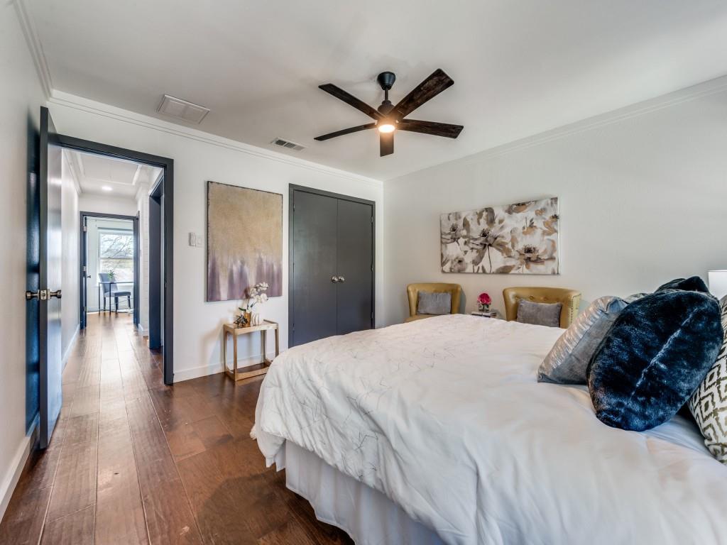 Courts Twnhs - Residential