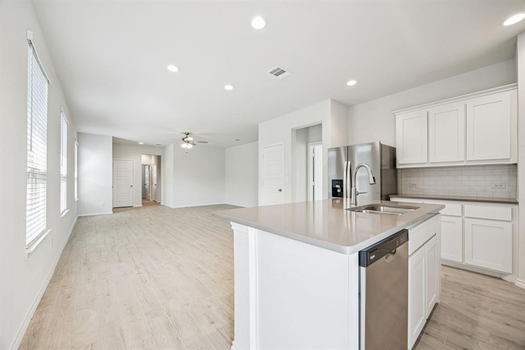 Creekside Ranch Ph 1 - Residential Lease