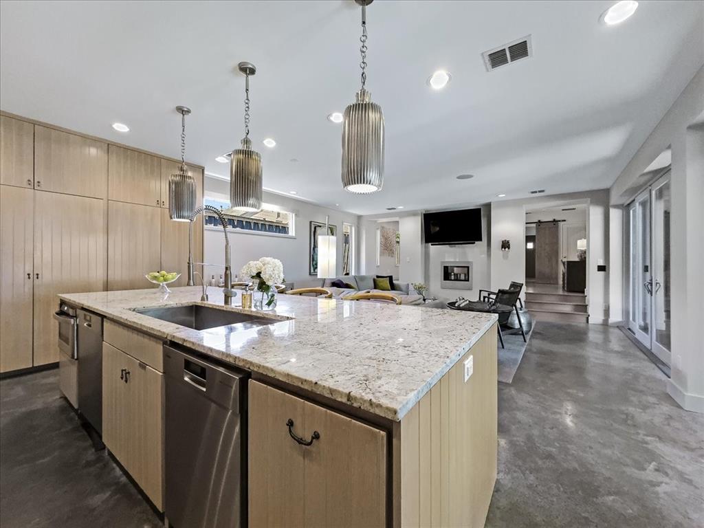 Lake Highlands - Residential