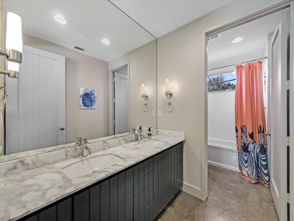 Lake Highlands - Residential