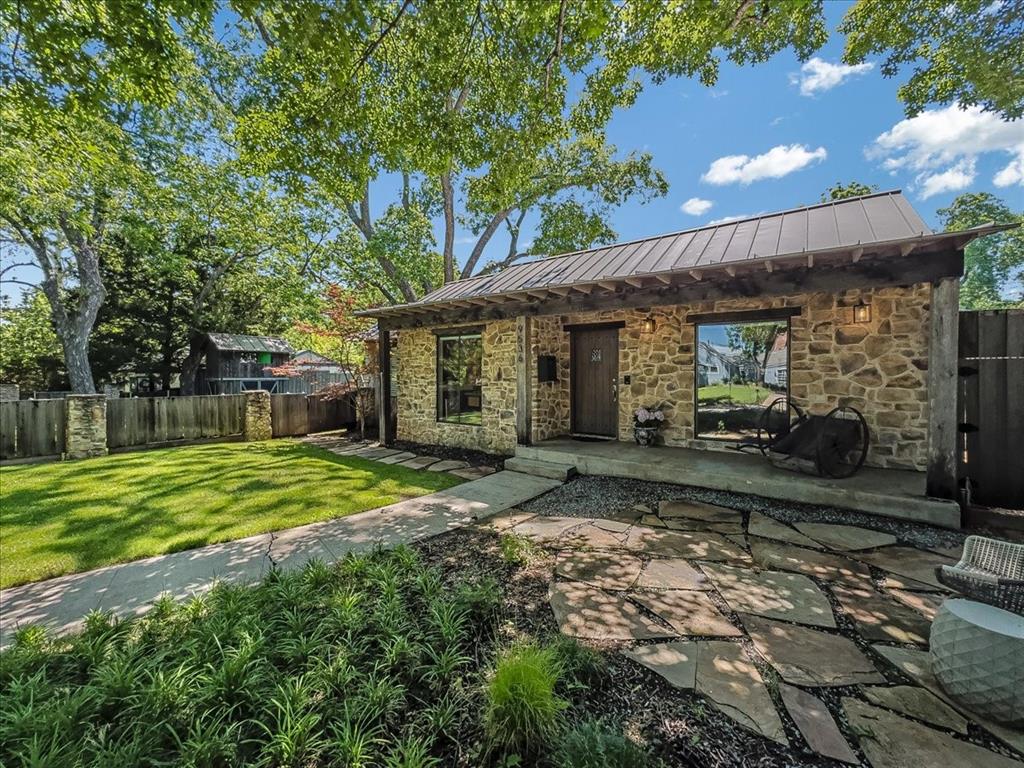 Lake Highlands - Residential