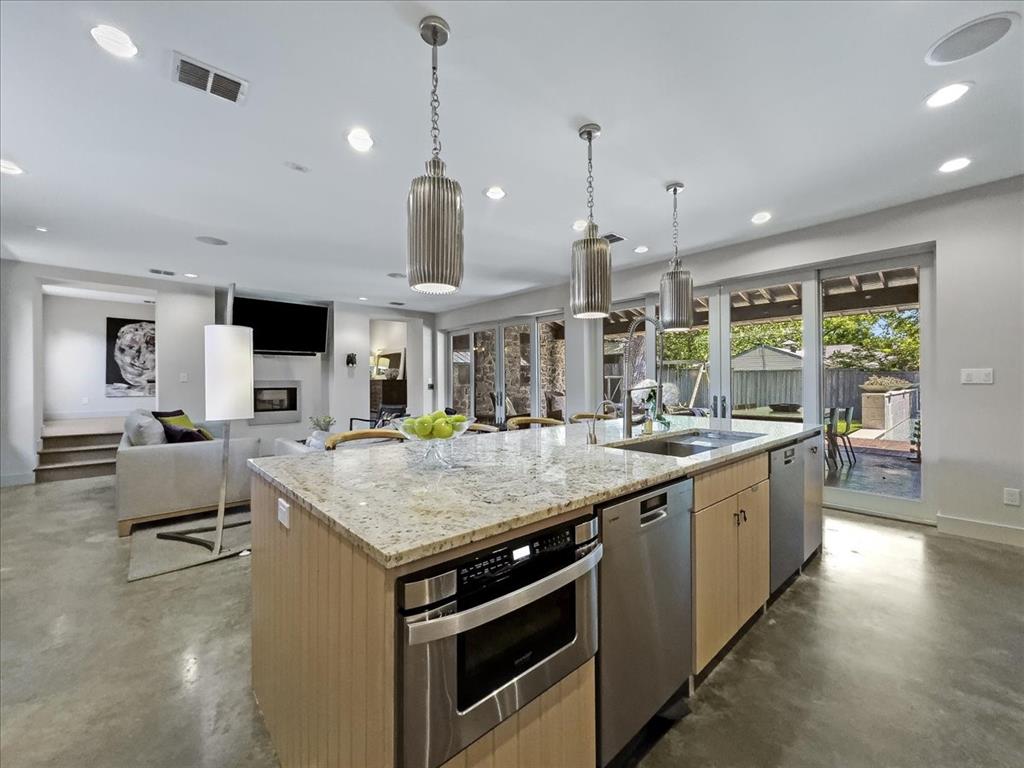 Lake Highlands - Residential