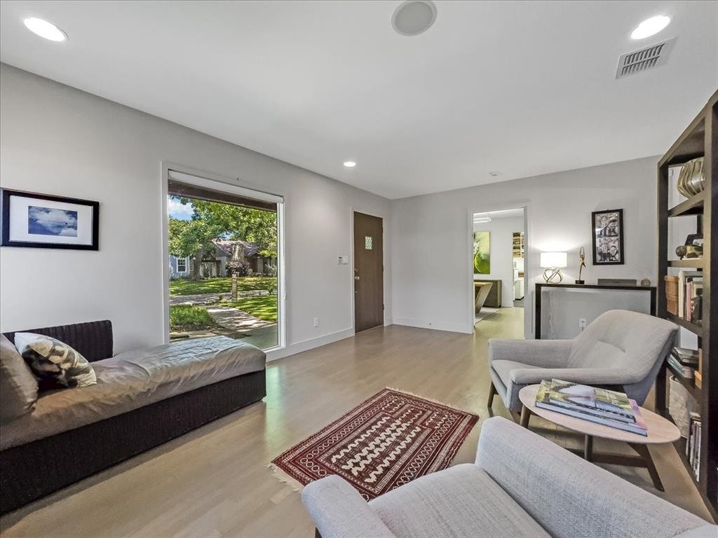 Lake Highlands - Residential