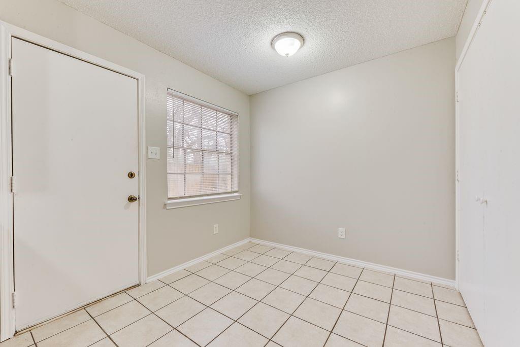 Elliot Heights - Residential Lease