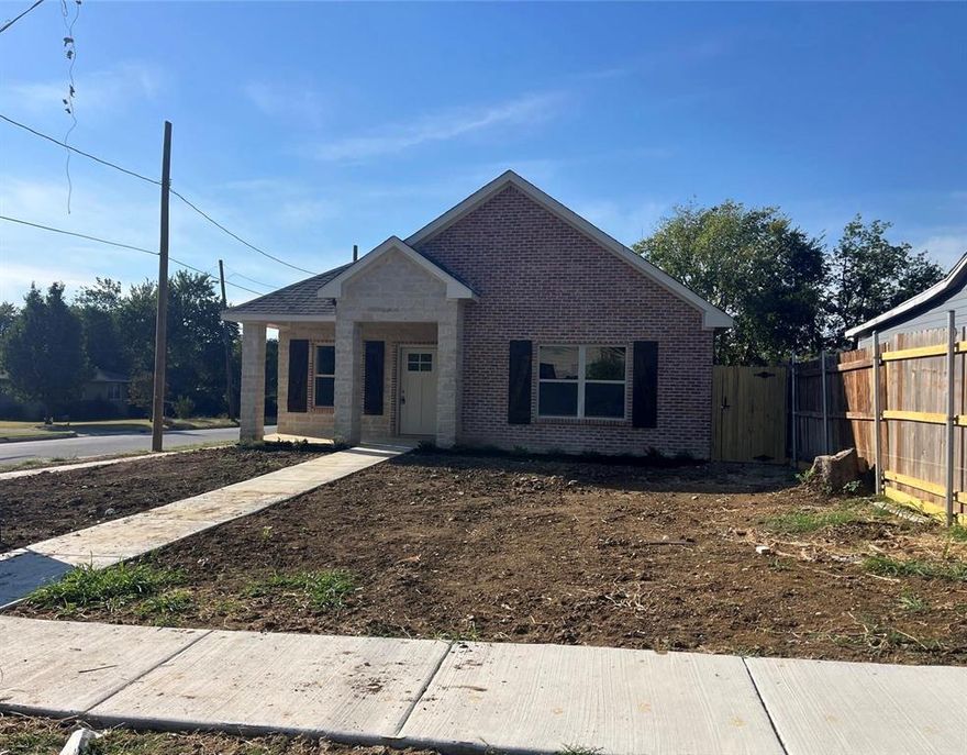 Welcome to your dream home! This beautiful newly built residence offers 3 spacious bedrooms, 2 modern bathrooms, and sits proudly on a prime corner lot, providing added space and privacy.

Enjoy an open-concept floor plan that seamlessly blends the kitchen, dining, and living areas – perfect for both daily living and entertaining. The kitchen features sleek countertops, brand-new appliances, and plenty of storage.

The private primary suite includes a walk-in closet and an en-suite bathroom with quality finishes. Two additional bedrooms offer flexibility for family, guests, or a home office.

Additional highlights:

Brand new construction – move-in ready

Energy-efficient features and modern design

Ample natural light throughout

Covered patio and generous yard space

Attached garage and extra parking with corner lot access

Located in a growing community with convenient access to schools, shopping, and parks, this home is perfect for families, first-time buyers, or anyone looking for low-maintenance, modern living.