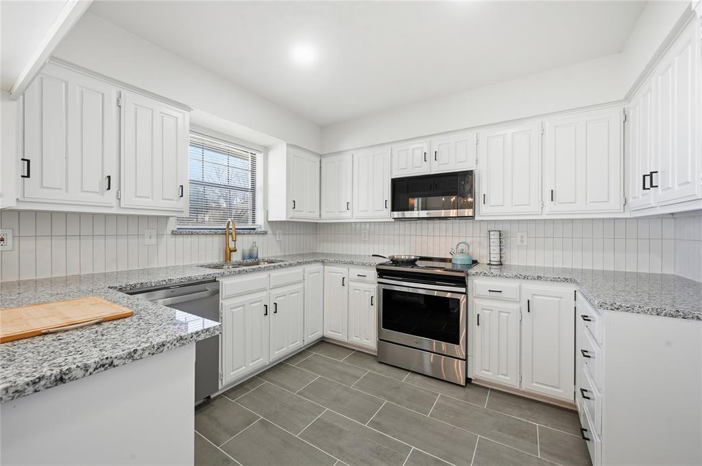 Turf Club Estates Add - Residential