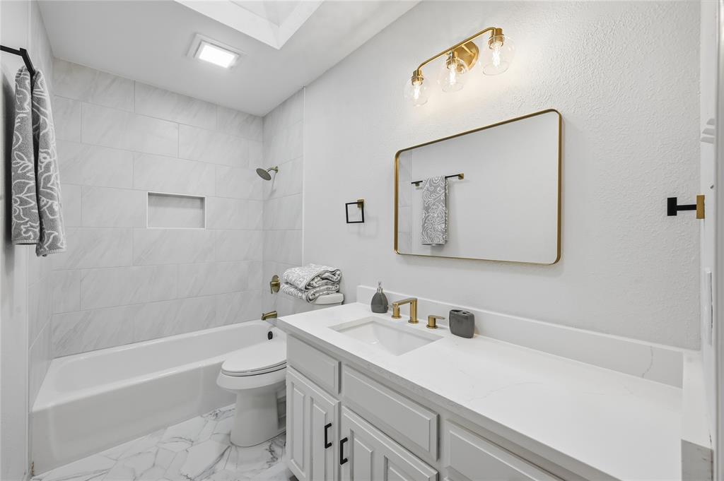 Turf Club Estates Add - Residential