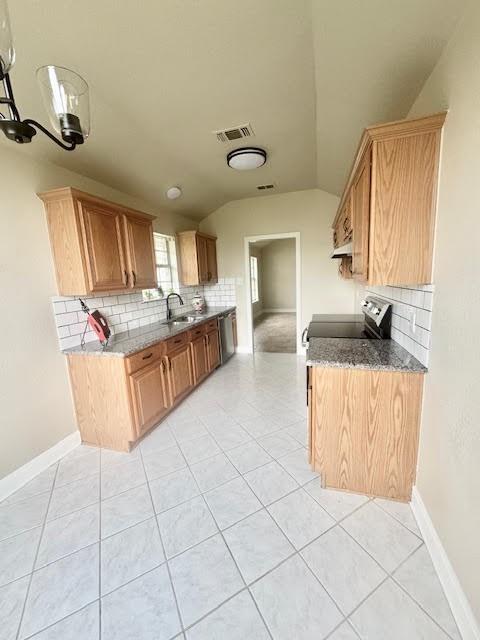 408 Summer Tree Lane