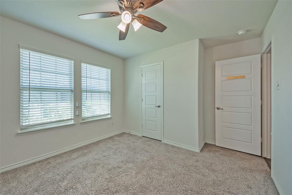 WILLIAMSBURG PHASE 2B - Residential Lease