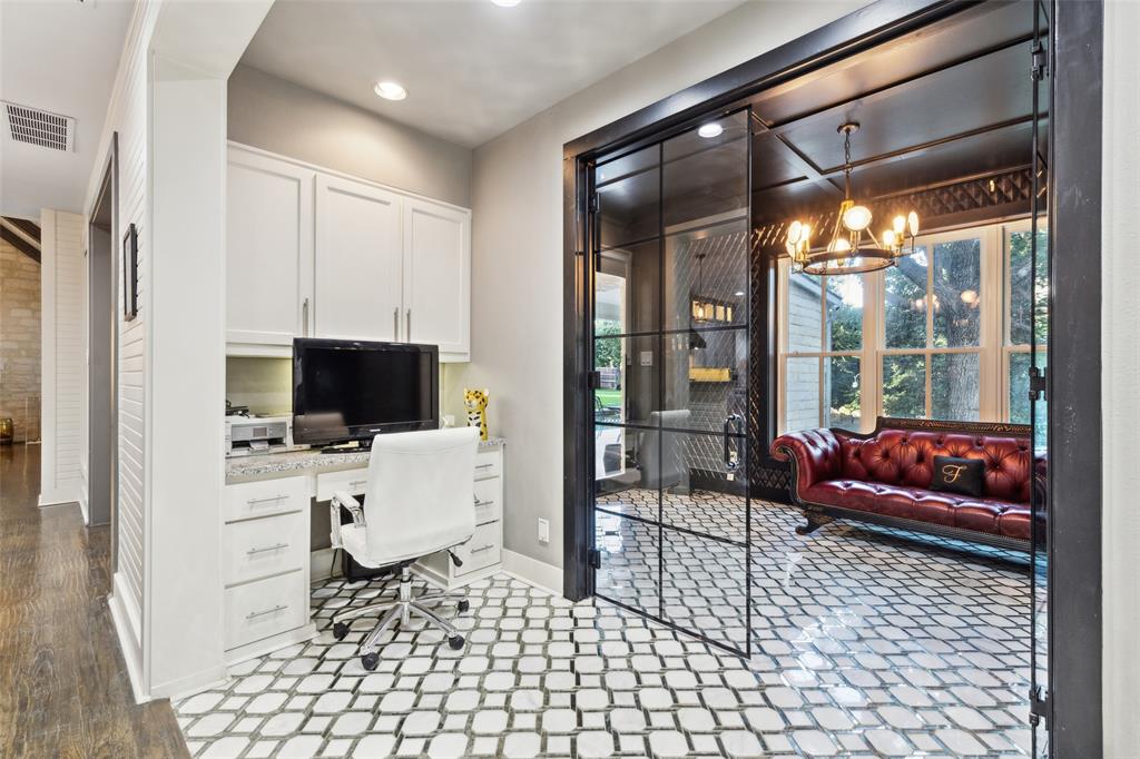 North Lake Woodlands - Residential