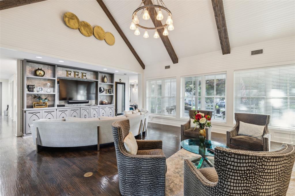530 Rolling Hills Road