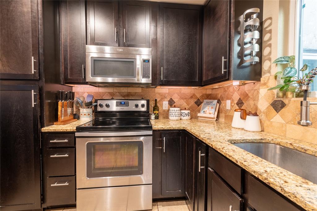 Patio Homes Chimney Hill 01 Inst - Residential