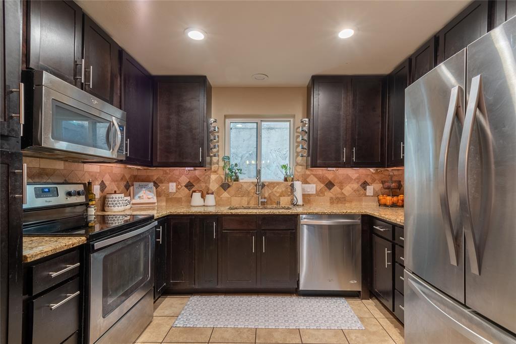 Patio Homes Chimney Hill 01 Inst - Residential