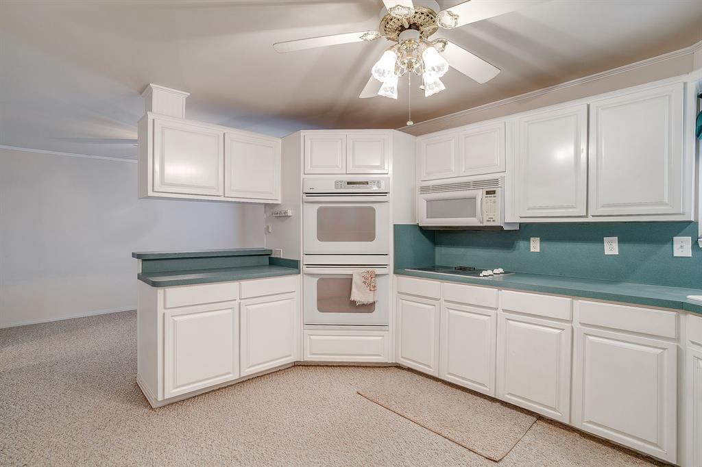 KORTICKY, JOHN SURVEY ABSTRACT 915 TRACT 3L - Residential