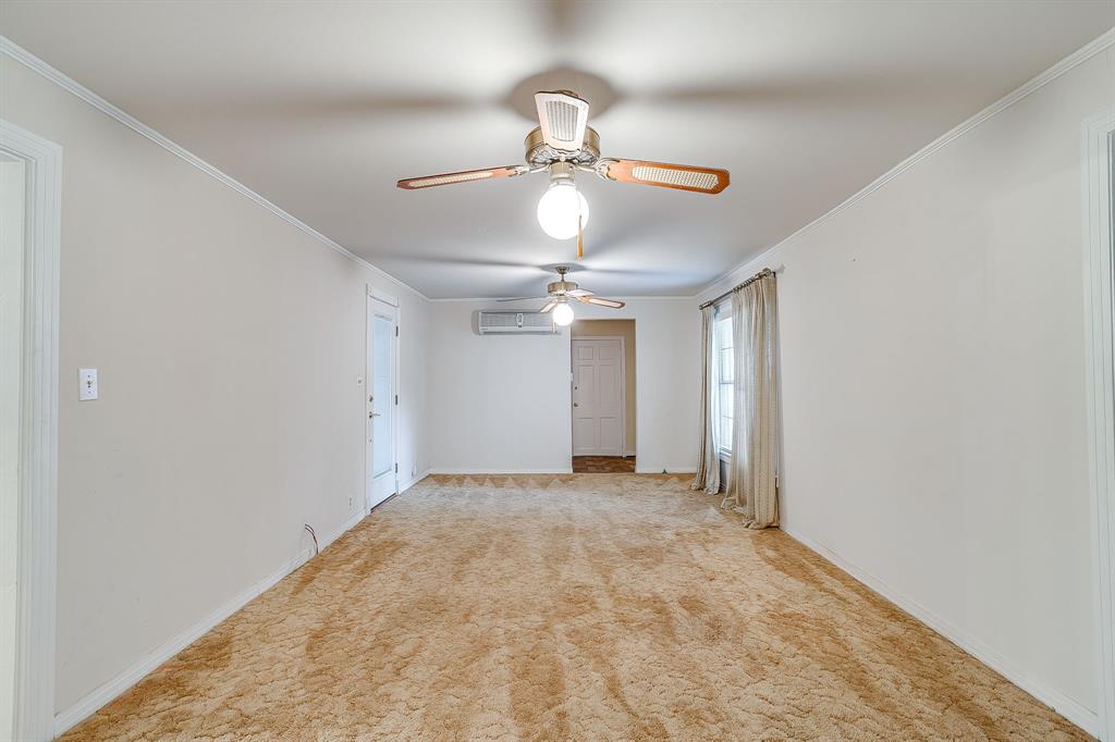 KORTICKY, JOHN SURVEY ABSTRACT 915 TRACT 3L - Residential