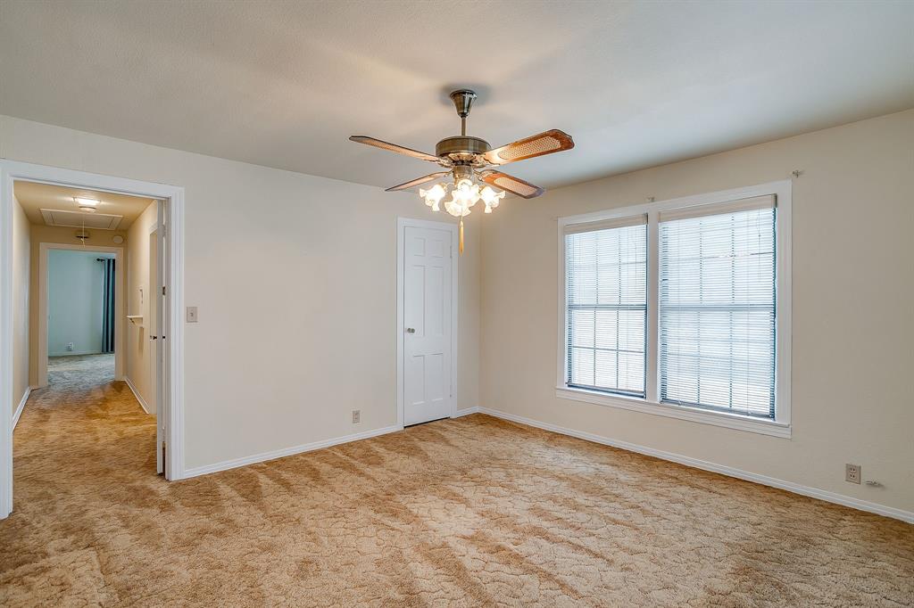 KORTICKY, JOHN SURVEY ABSTRACT 915 TRACT 3L - Residential