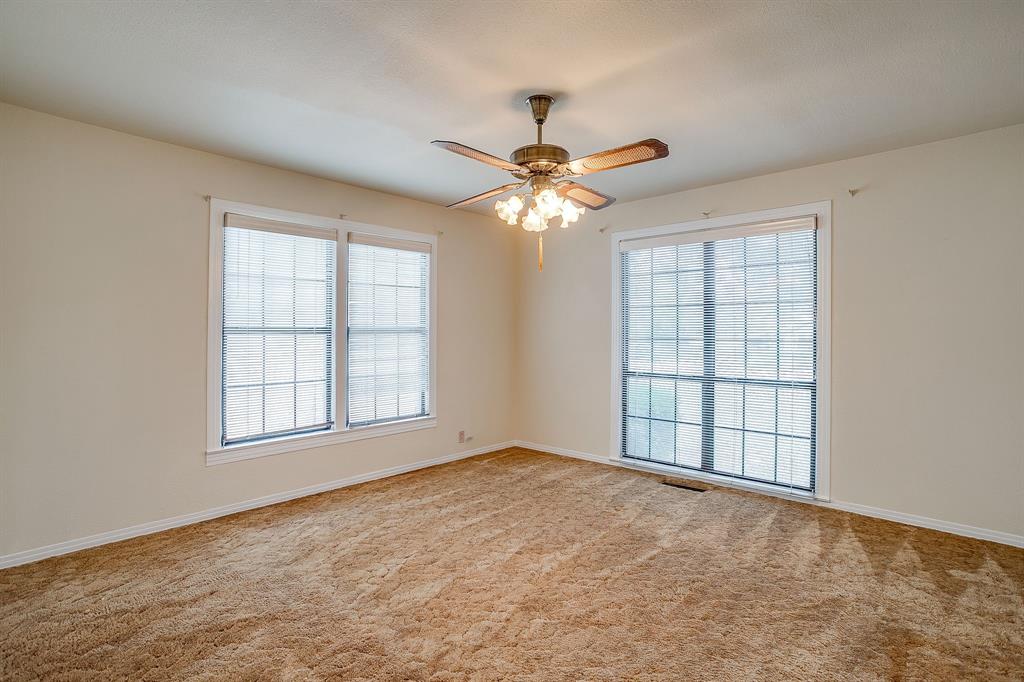 KORTICKY, JOHN SURVEY ABSTRACT 915 TRACT 3L - Residential