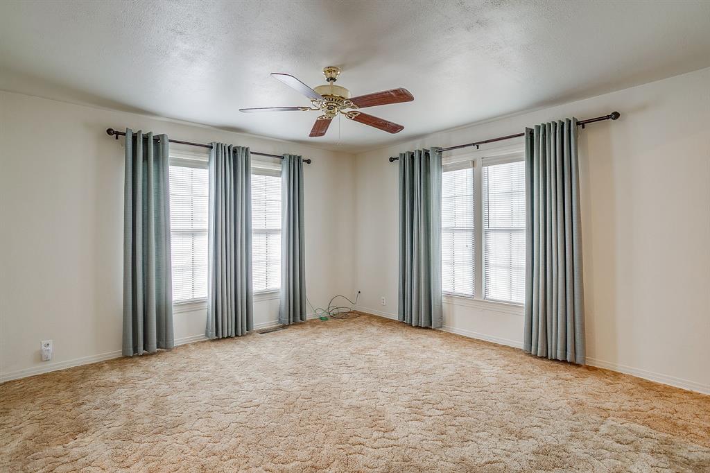 KORTICKY, JOHN SURVEY ABSTRACT 915 TRACT 3L - Residential