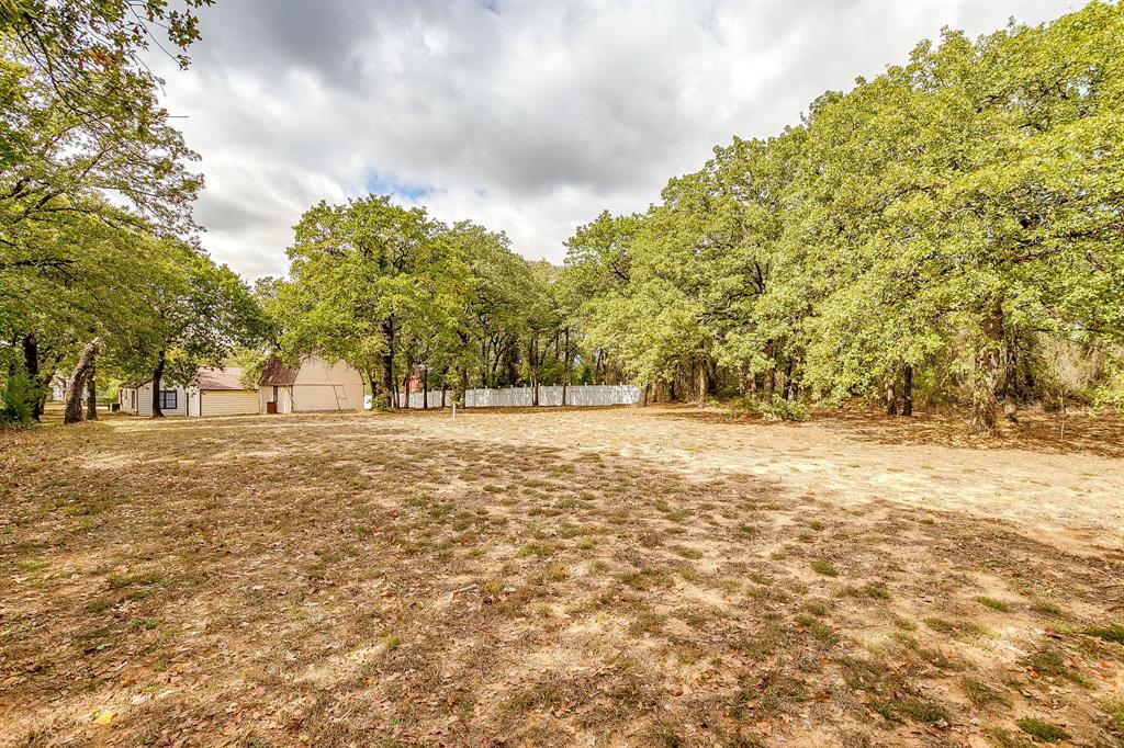 KORTICKY, JOHN SURVEY ABSTRACT 915 TRACT 3L - Residential