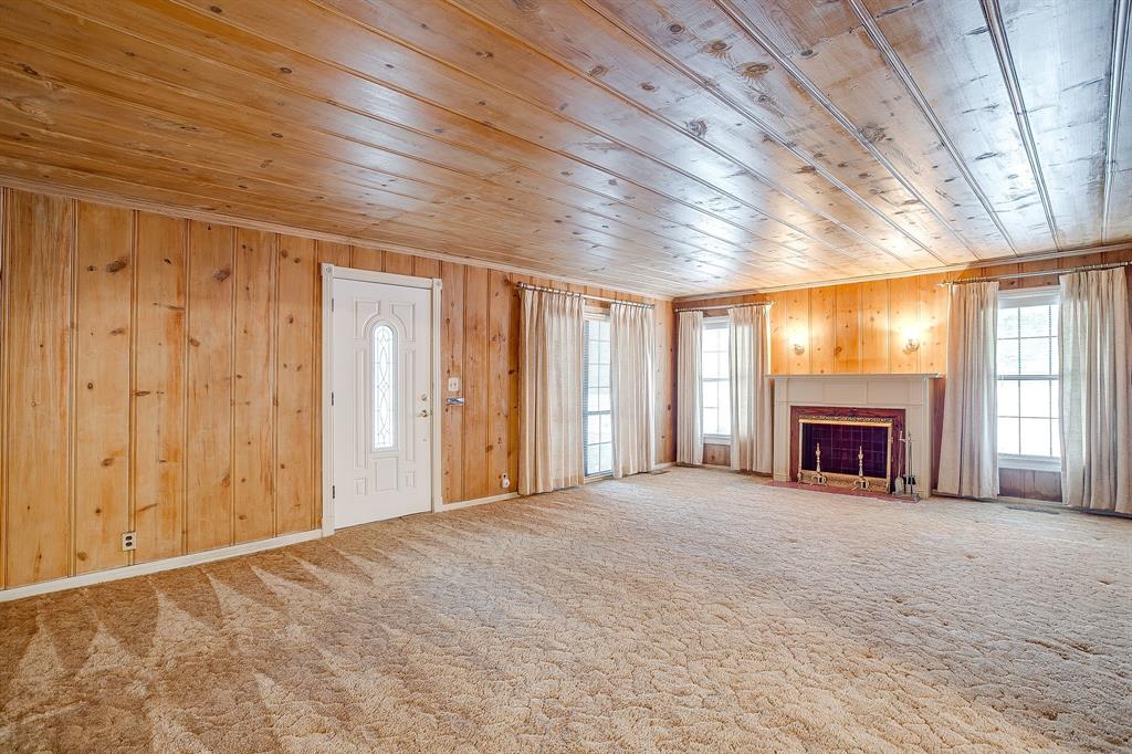 KORTICKY, JOHN SURVEY ABSTRACT 915 TRACT 3L - Residential