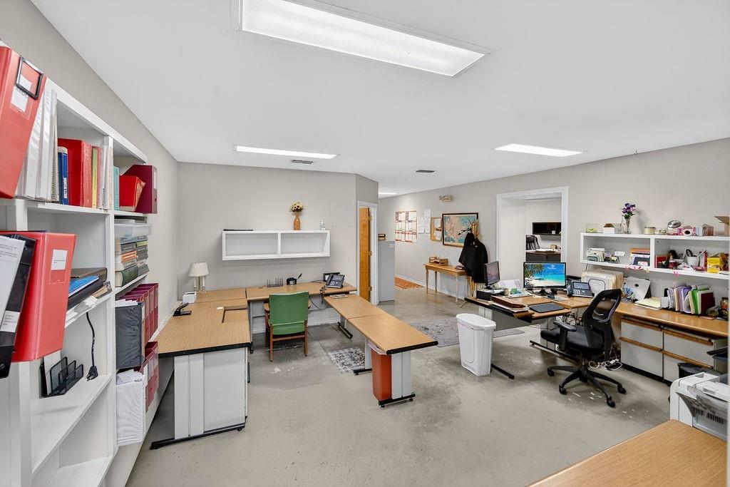 Athens - Commercial Sale