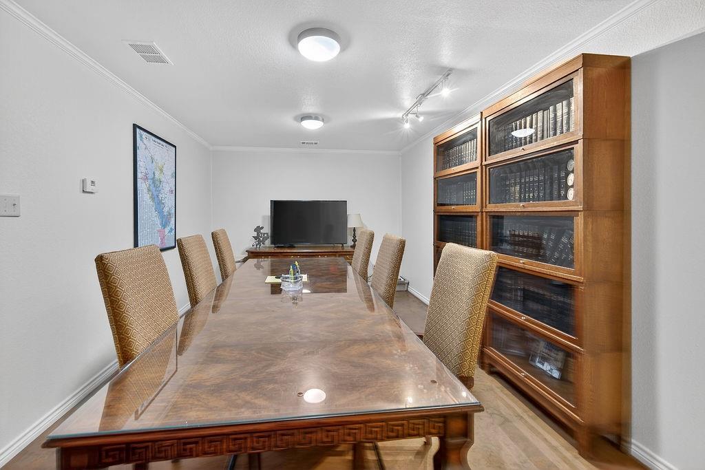 Athens - Commercial Sale