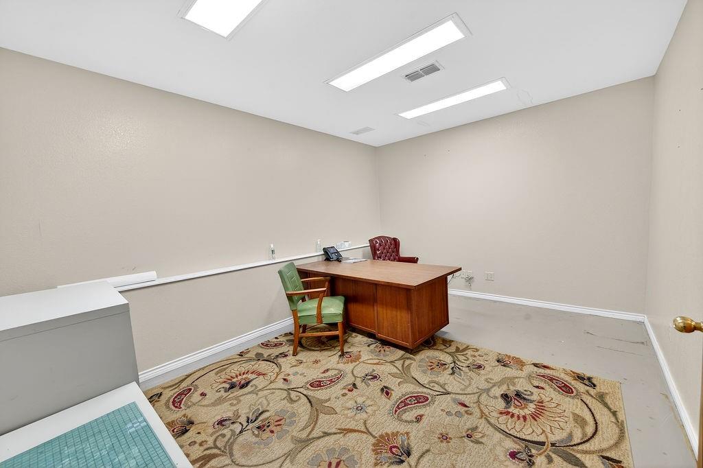 Athens - Commercial Sale