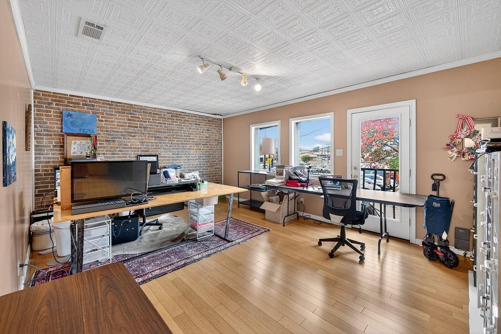 Athens - Commercial Sale