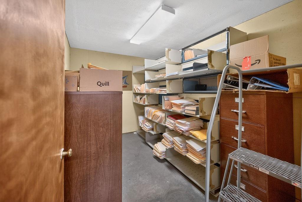 Athens - Commercial Sale