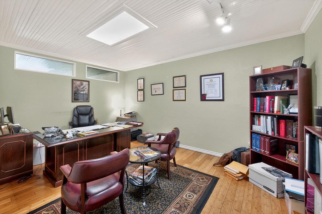 Athens - Commercial Sale