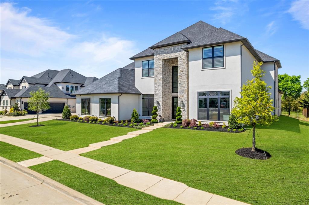 820 Jamestown Lane