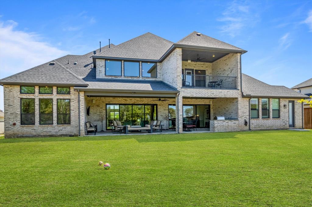 SOUTHLAKE MANORS - Residential